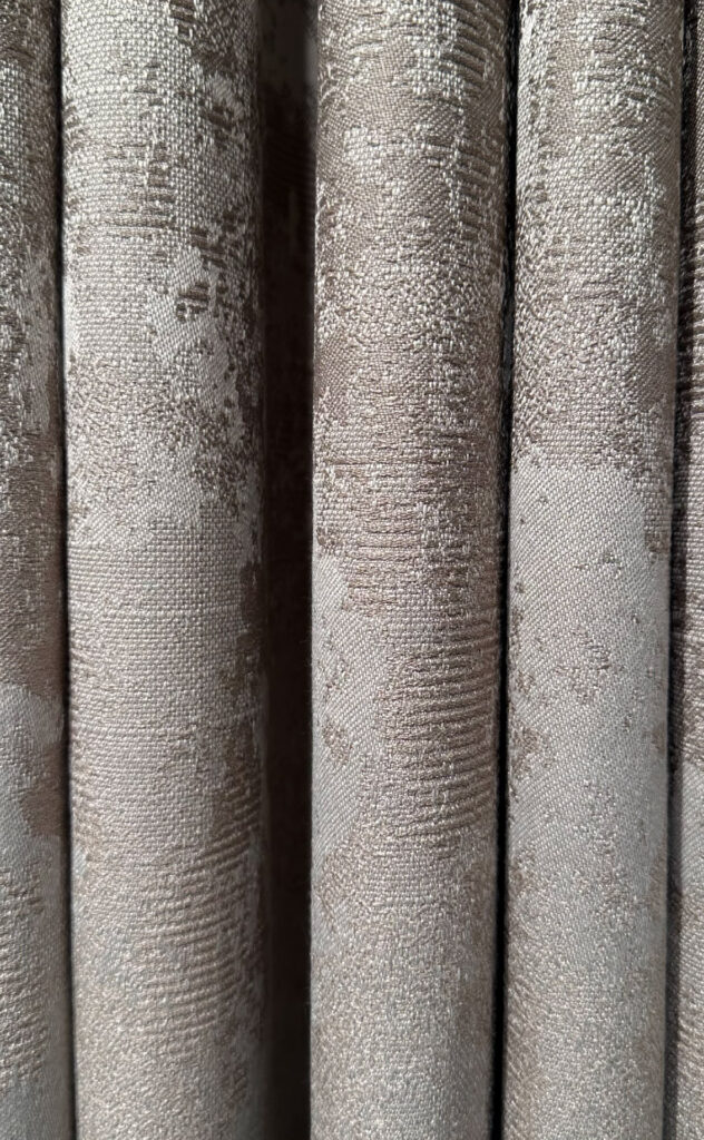 Efes (Perde të trasha)