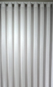 Izador (Perde të holla)