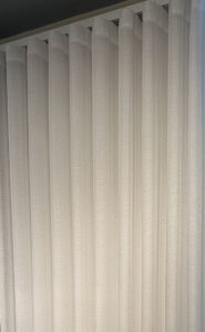 Rosin Ozel (Perde të holla)