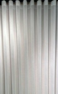 Carina (Perde të holla)