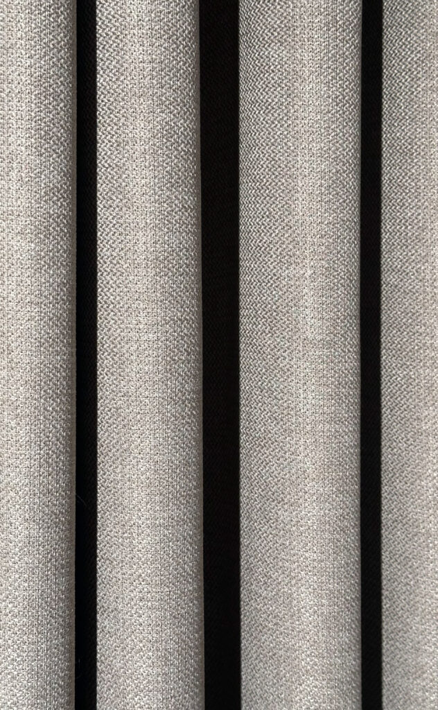 Lux Nehir (Perde të trasha)