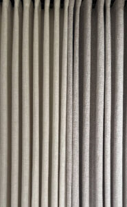 Milano (Perde të trasha)