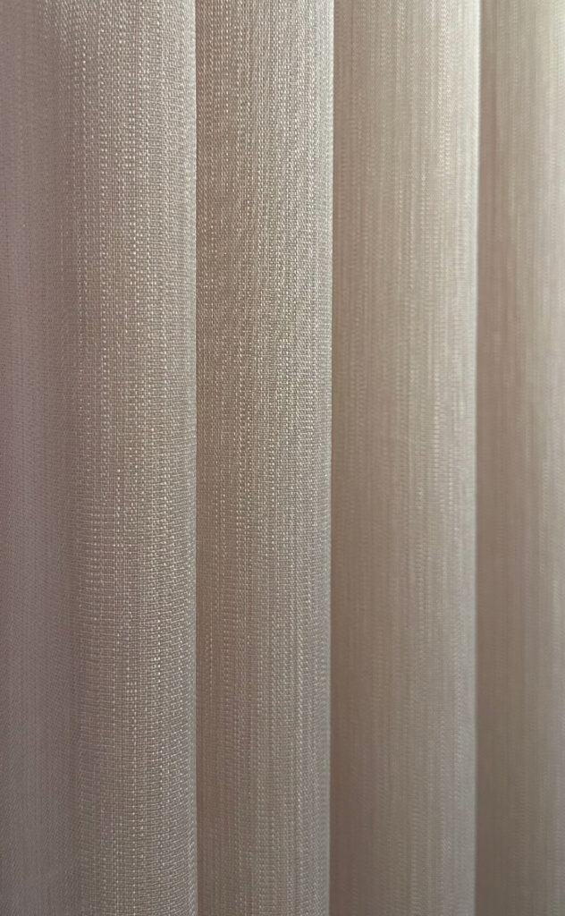 Thai Star (Perde të holla)