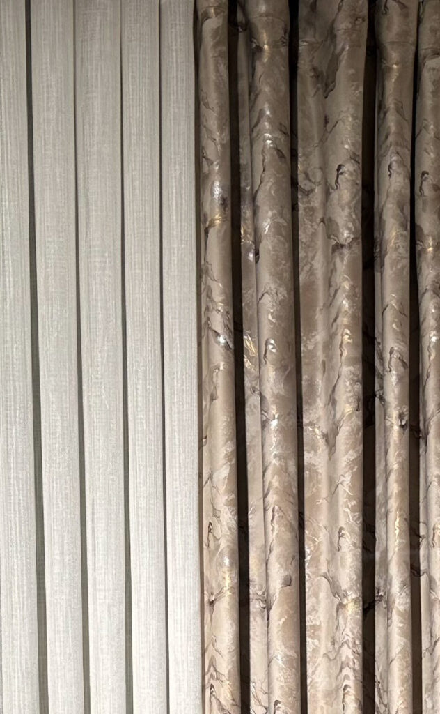 Velvet Mermes (Perde të trasha)